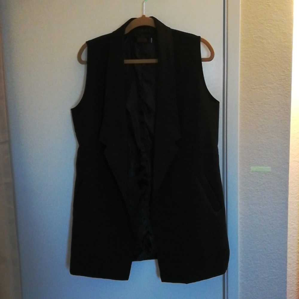 Black vest
